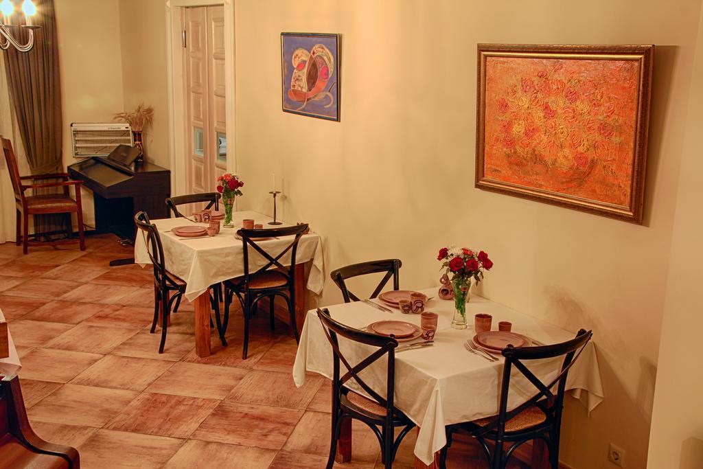 Tsaghkunq Guest House เซวาน ภายนอก รูปภาพ