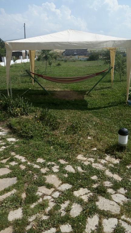 Tsaghkunq Guest House เซวาน ภายนอก รูปภาพ