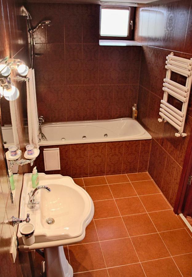 Tsaghkunq Guest House เซวาน ห้อง รูปภาพ
